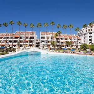 tu-casa-en-parque-santiago-ii-al-pie-de-la-playa.tenerifehoteles.net/